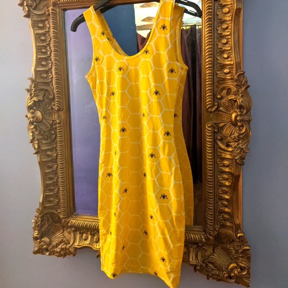 Glow in the dark Bee dress RAVE